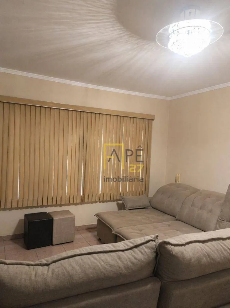 Sobrado, 3 quartos, 249 m² - Foto 1