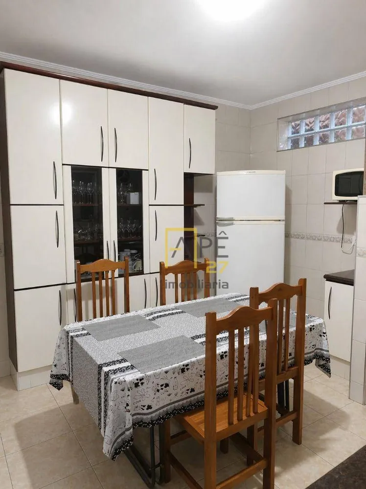 Sobrado, 3 quartos, 249 m² - Foto 2
