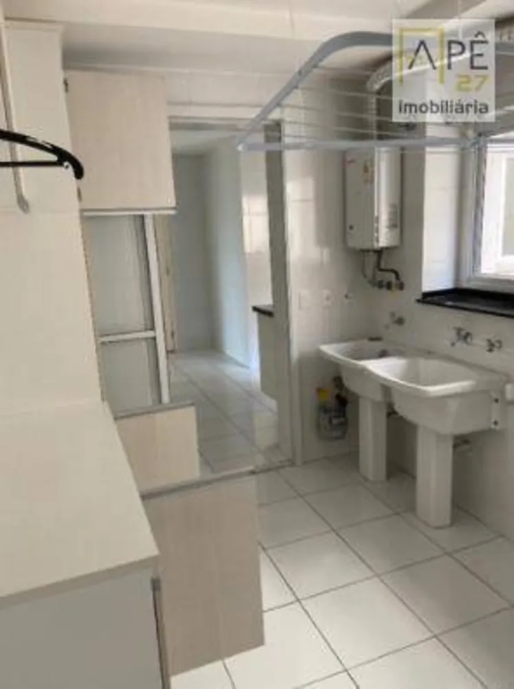 Apartamento, 4 quartos, 243 m² - Foto 2