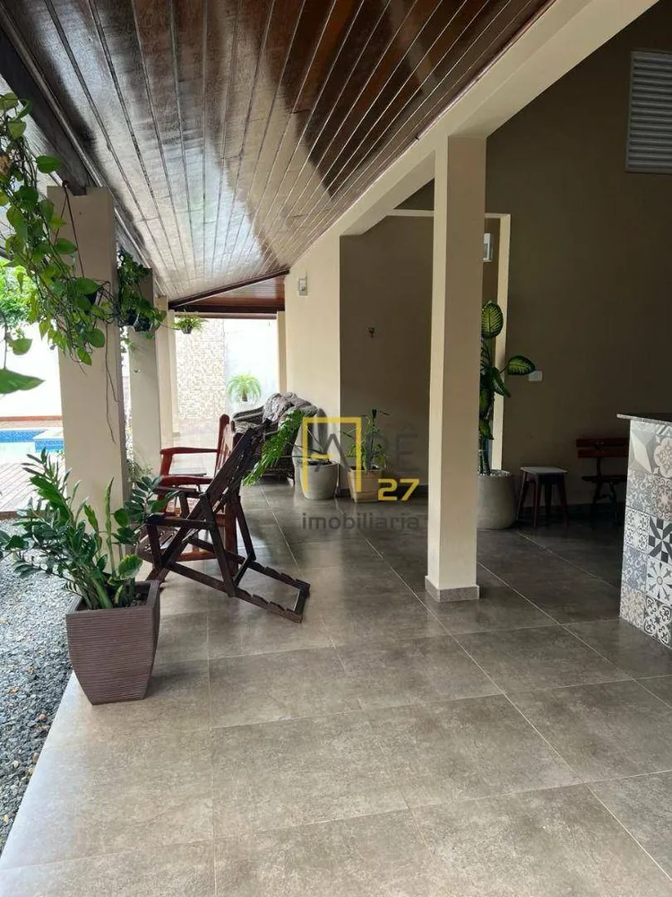 Casa, 3 quartos, 270 m² - Foto 6