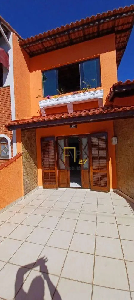 Sobrado, 4 quartos, 220 m² - Foto 2