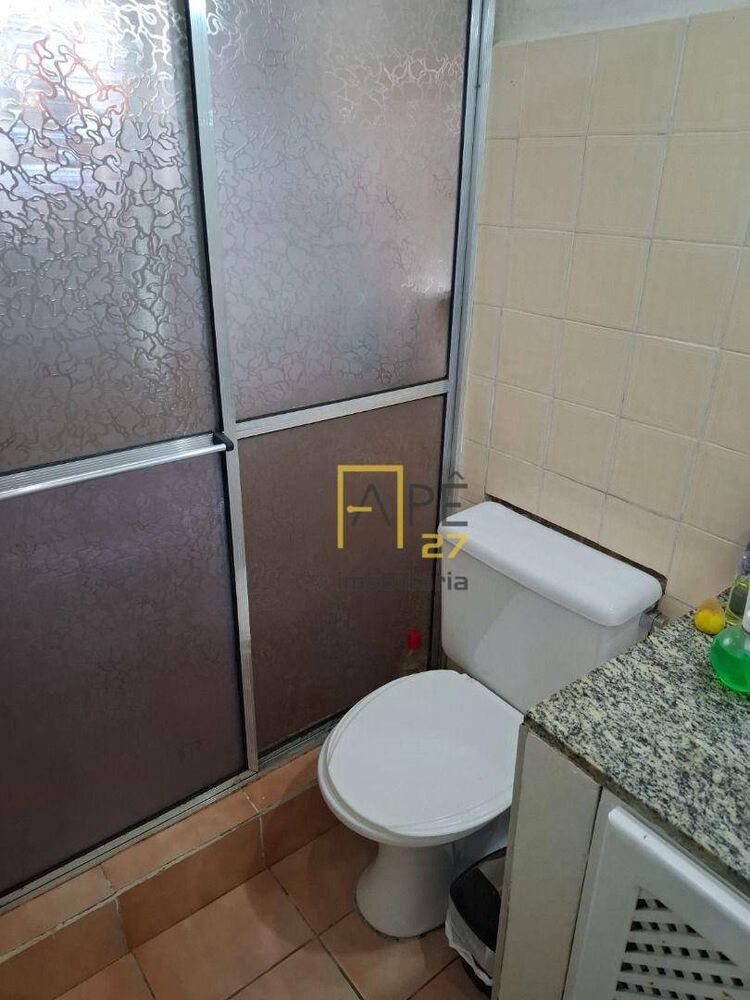 Casa à venda com 3 quartos, 200m² - Foto 8