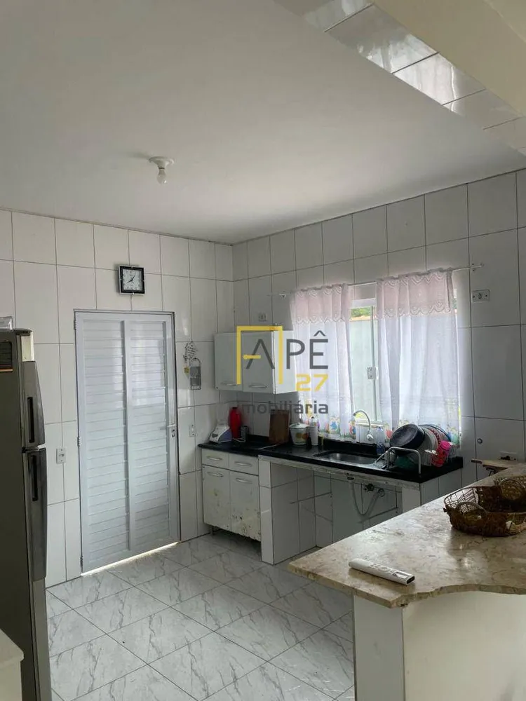 Casa, 3 quartos, 200 m² - Foto 4