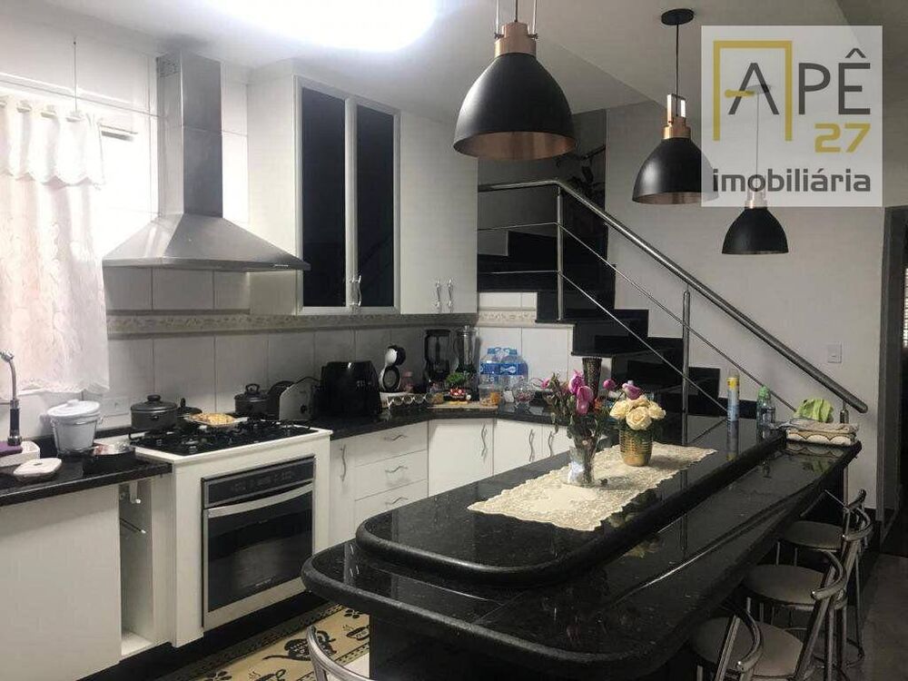 Casa, 3 quartos, 332 m² - Foto 5