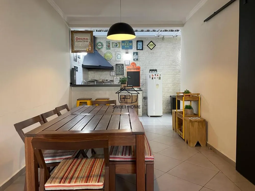 Casa, 3 quartos, 176 m² - Foto 1