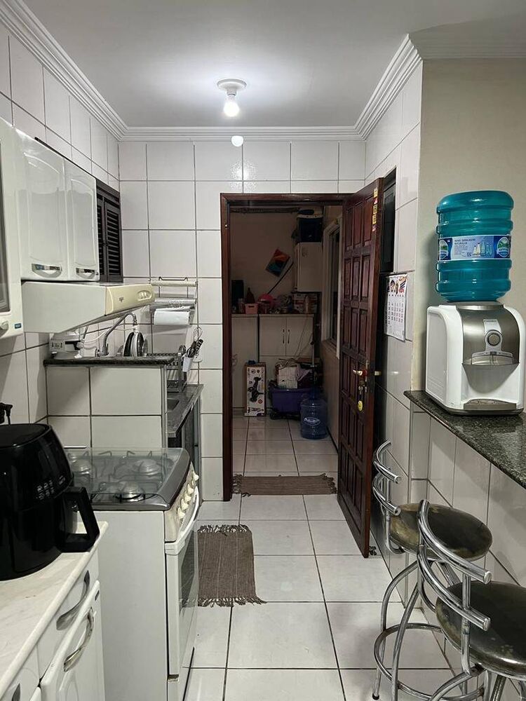 Casa, 2 quartos, 199 m² - Foto 2