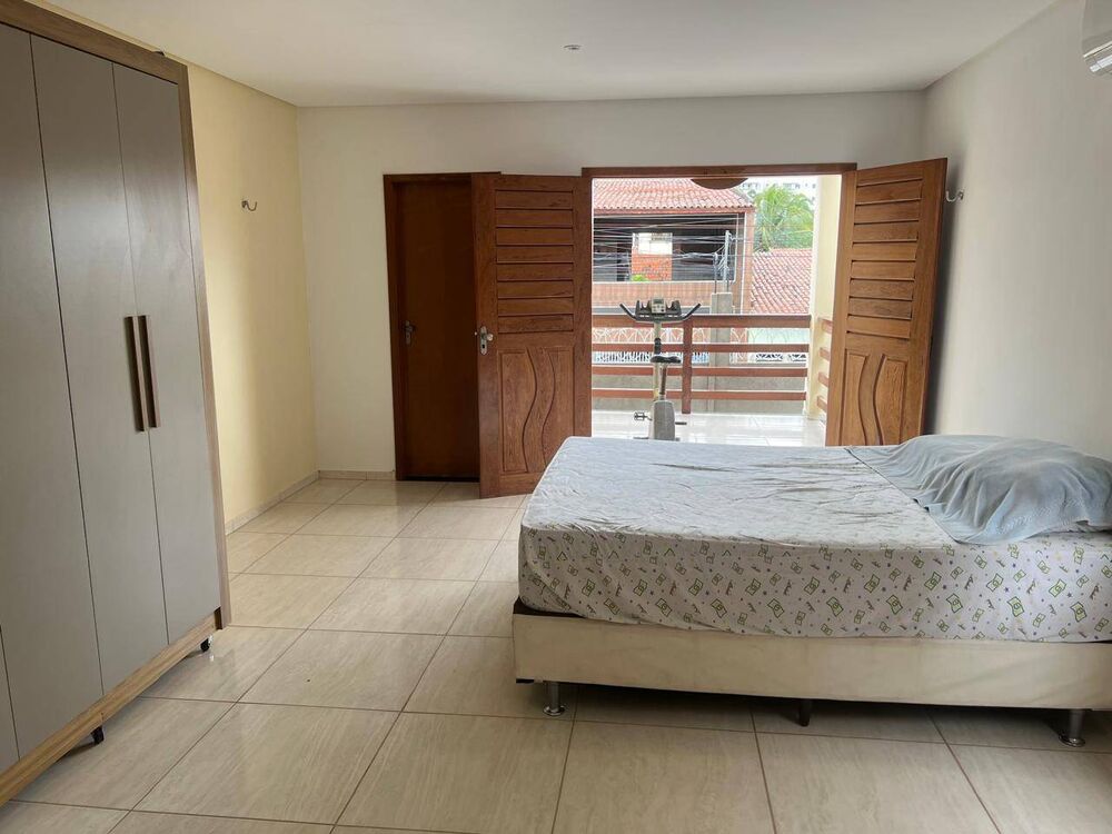 Casa à venda com 3 quartos, 181m² - Foto 4