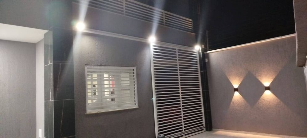 Casa, 5 quartos, 210 m² - Foto 2