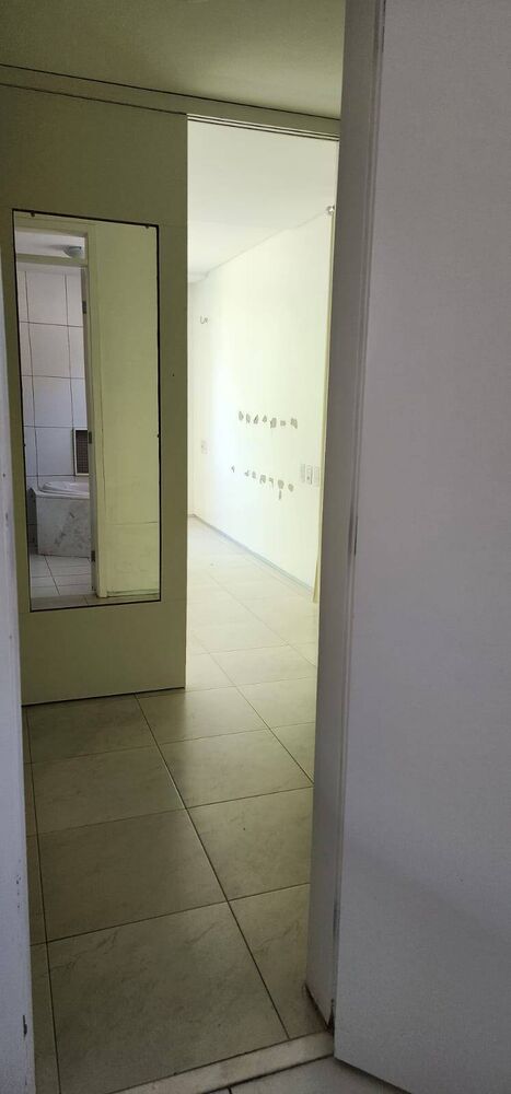 Casa, 4 quartos, 276 m² - Foto 1