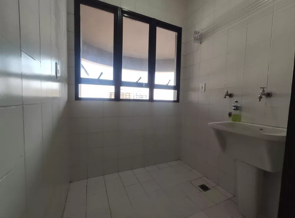 Apartamento à venda com 2 quartos, 70m² - Foto 5