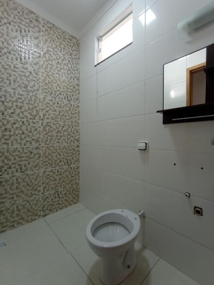Casa à venda com 2 quartos, 51m² - Foto 3