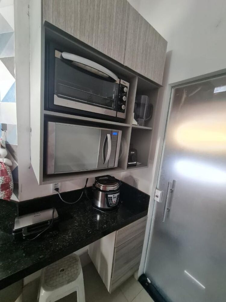 Casa à venda com 3 quartos, 180m² - Foto 2
