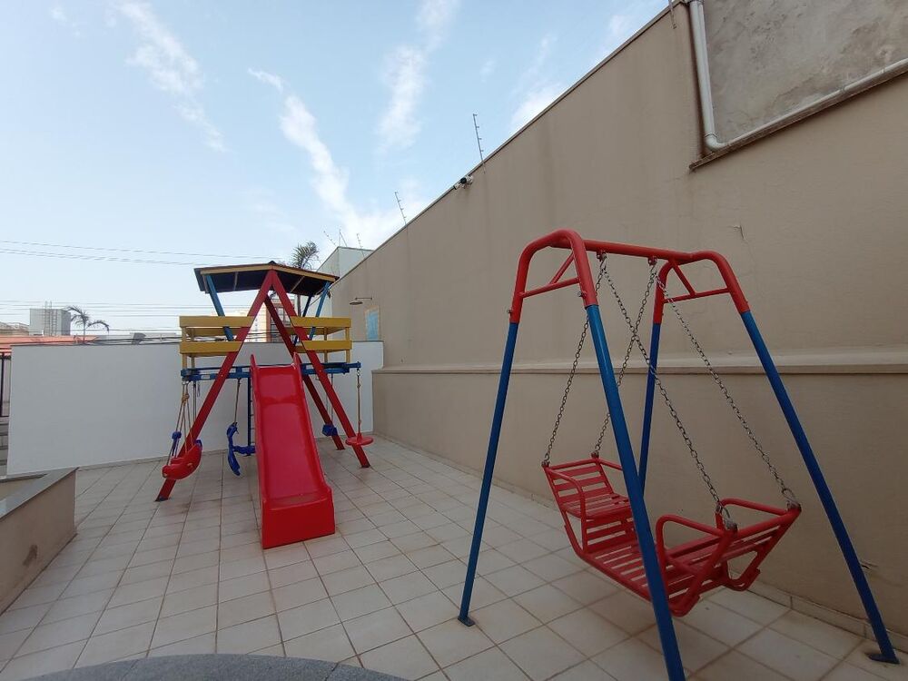 Apartamento à venda com 3 quartos, 85m² - Foto 2