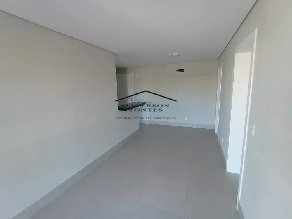 Apartamento à venda com 2 quartos, 56m² - Foto 3