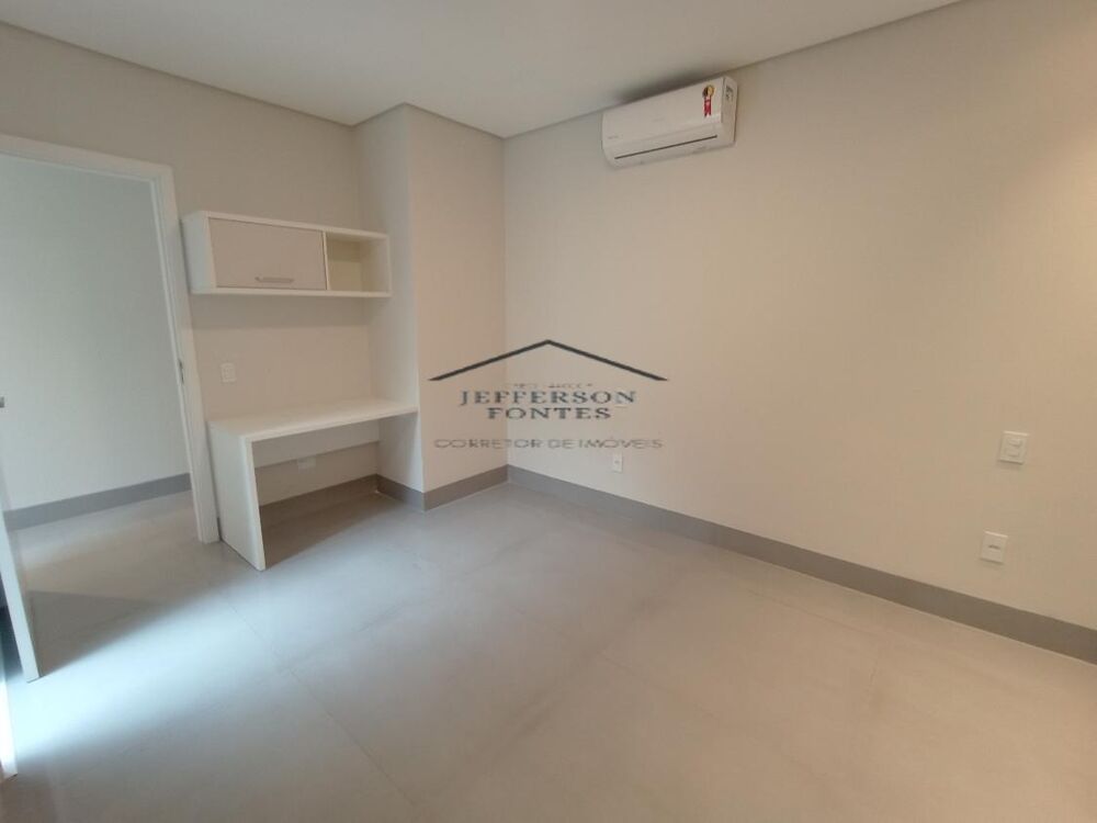 Casa, 3 quartos, 200 m² - Foto 1