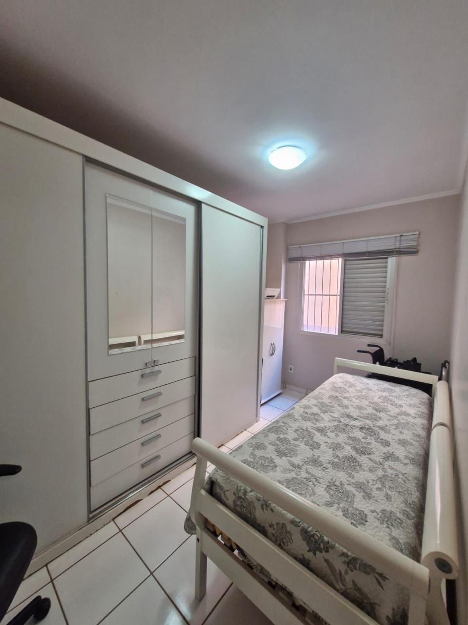 Apartamento à venda com 3 quartos, 95m² - Foto 13