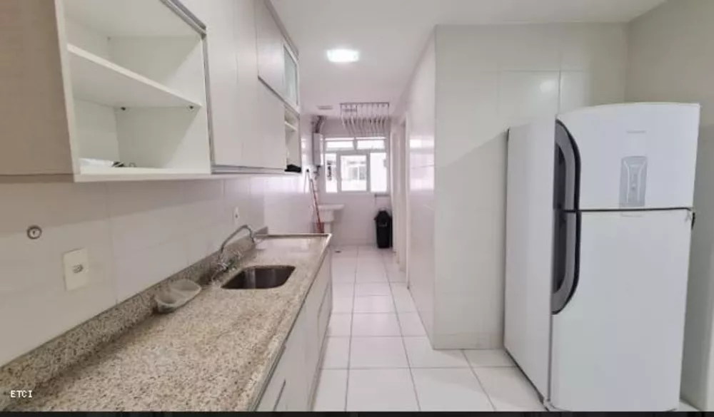 Apartamento à venda com 3 quartos, 146m² - Foto 7