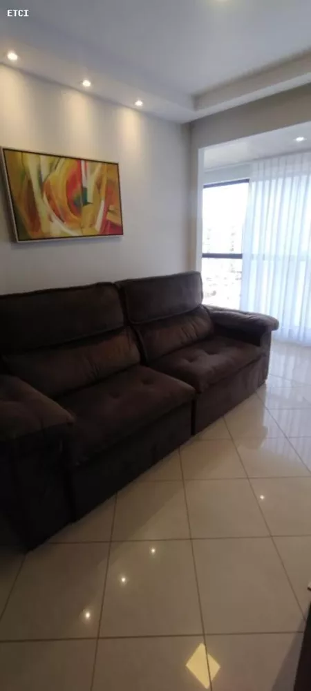 Apartamento à venda com 3 quartos, 110m² - Foto 3