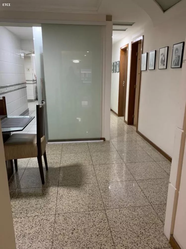 Apartamento à venda com 4 quartos, 270m² - Foto 6