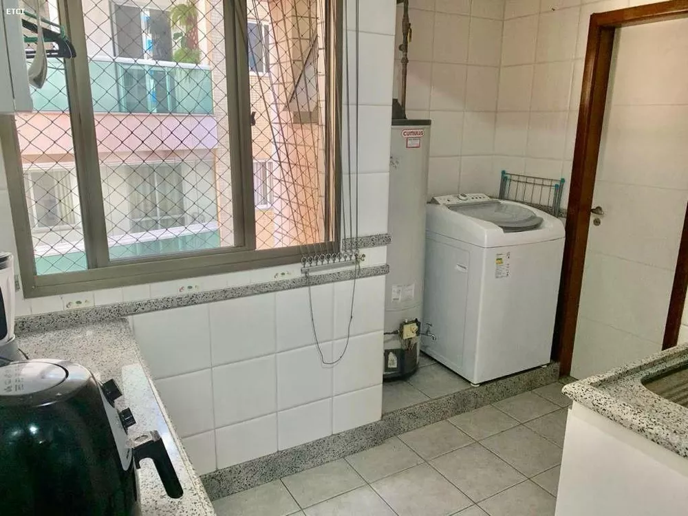 Apartamento à venda com 4 quartos, 270m² - Foto 8