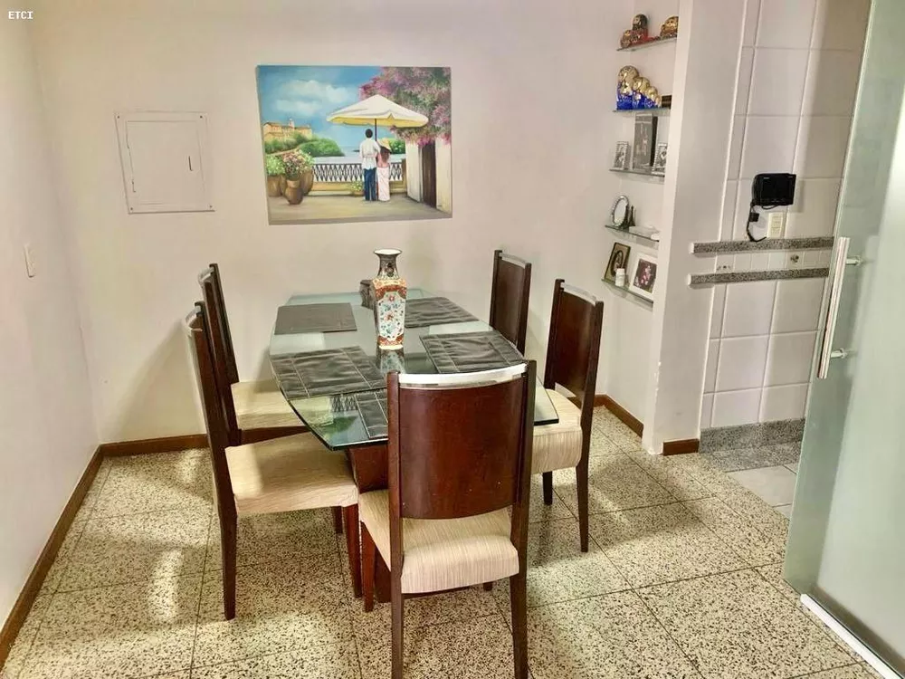 Apartamento à venda com 4 quartos, 270m² - Foto 7