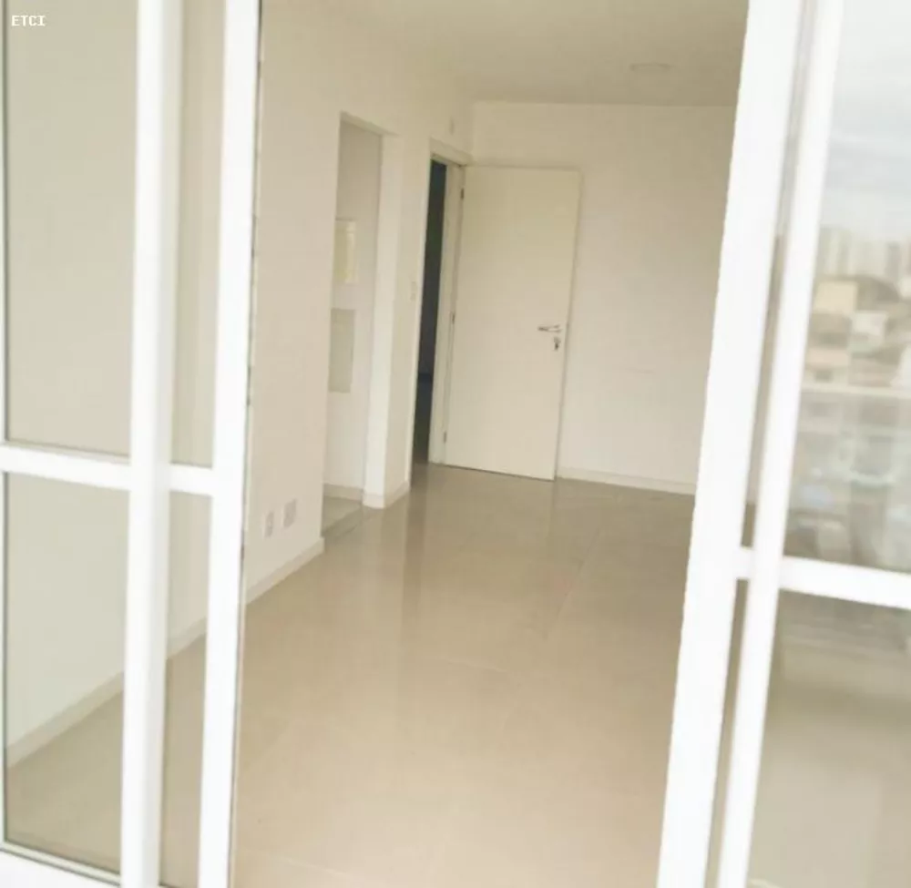 Apartamento à venda com 2 quartos, 63m² - Foto 2