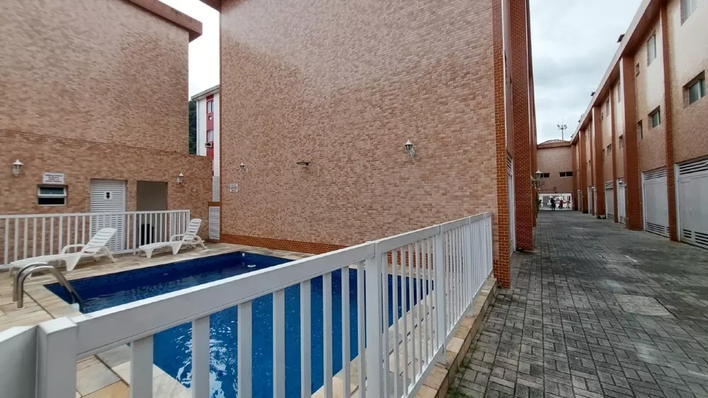 Casa à venda com 2 quartos, 104m² - Foto 4