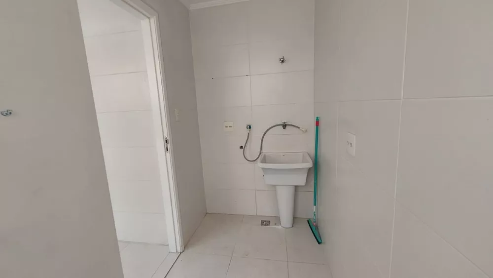 Casa à venda com 2 quartos, 104m² - Foto 12