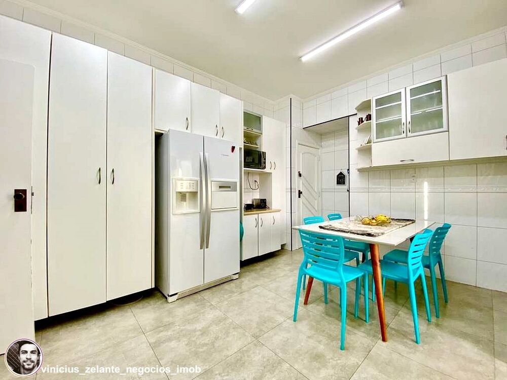 Apartamento à venda com 3 quartos, 152m² - Foto 3