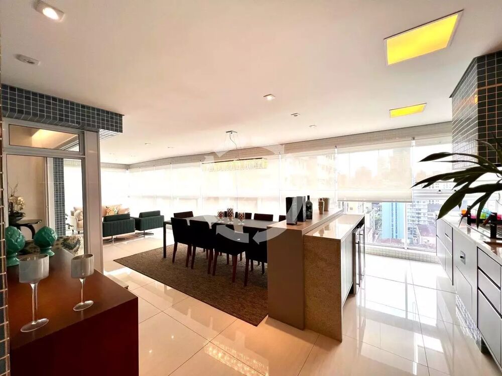 Apartamento à venda com 4 quartos, 255m² - Foto 8