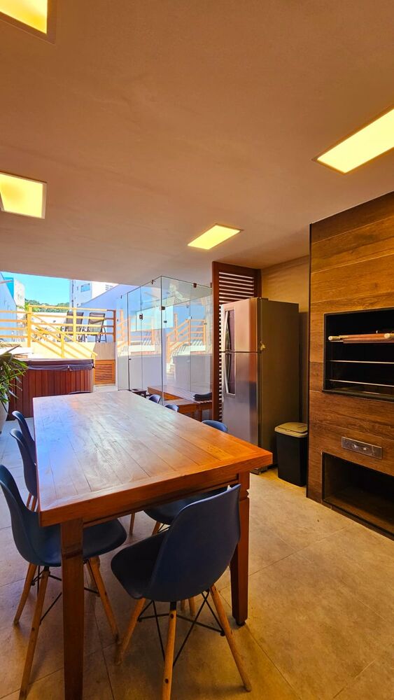 Casa, 3 quartos, 230 m² - Foto 1