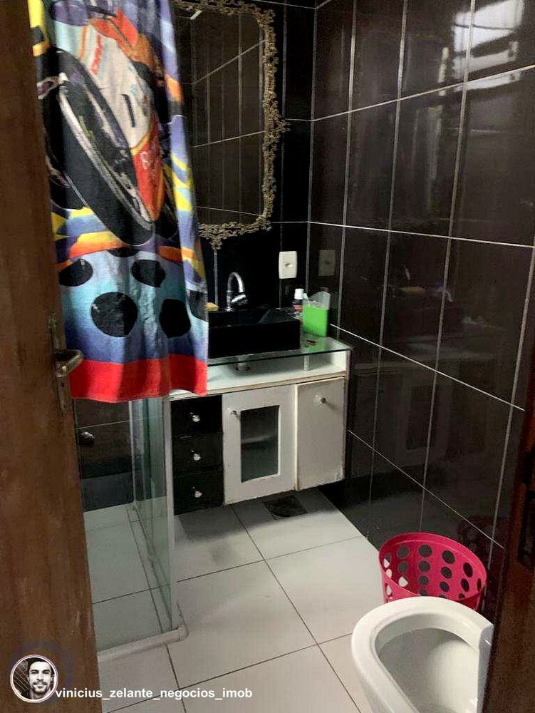 Casa, 3 quartos, 169 m² - Foto 1