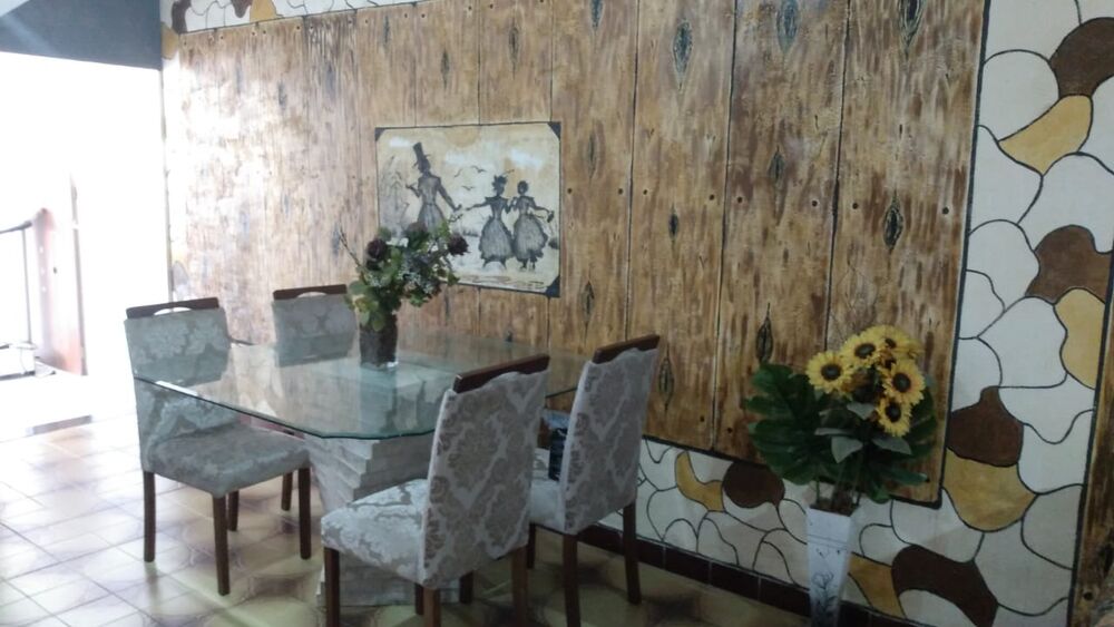 Casa, 3 quartos, 214 m² - Foto 8