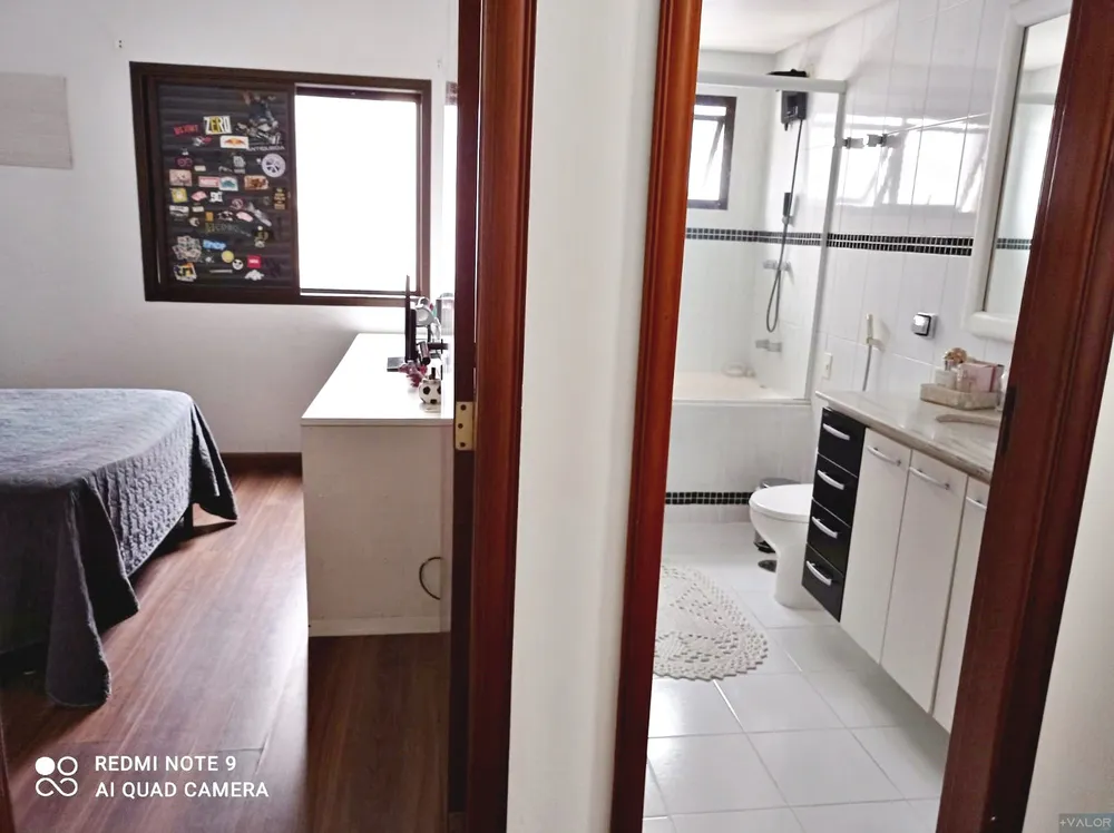 Apartamento, 3 quartos, 247 m² - Foto 4