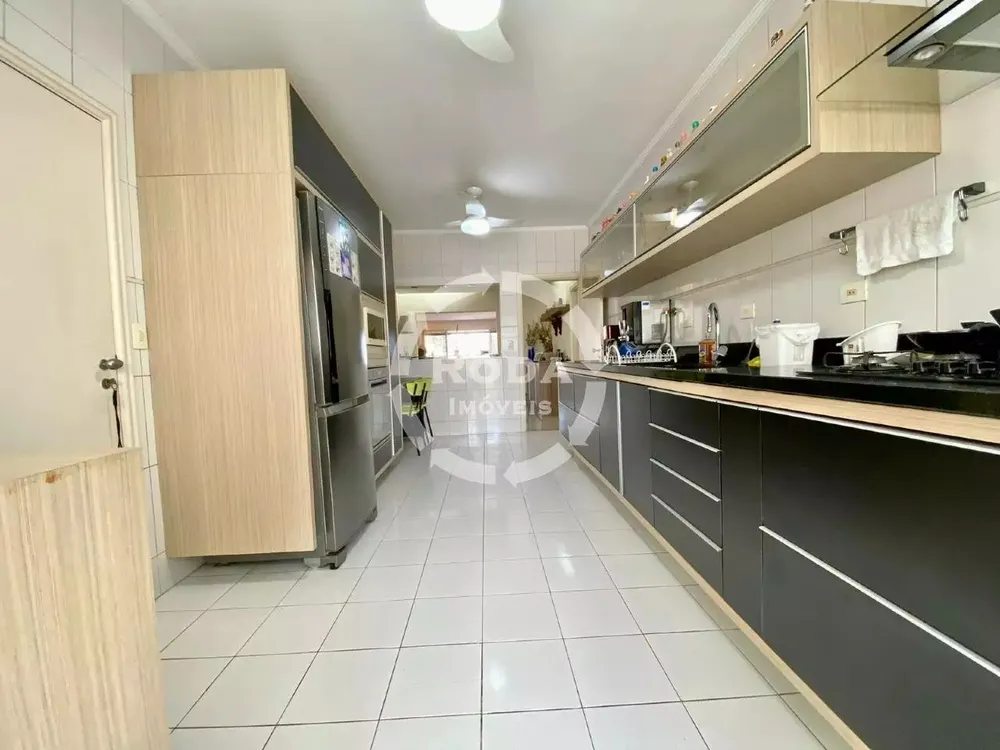 Apartamento, 3 quartos, 185 m² - Foto 11