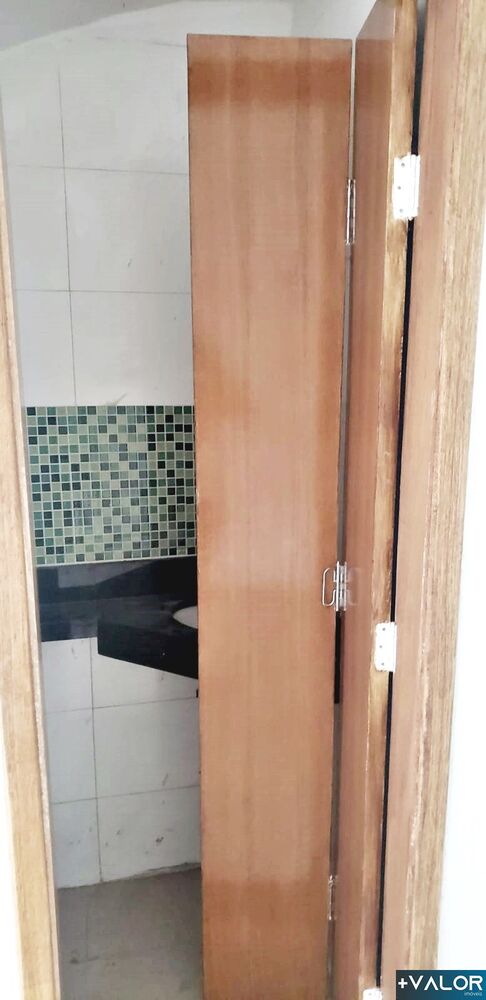 Casa à venda com 2 quartos, 60m² - Foto 12