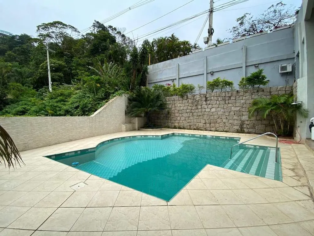Casa, 6 quartos, 824 m² - Foto 2