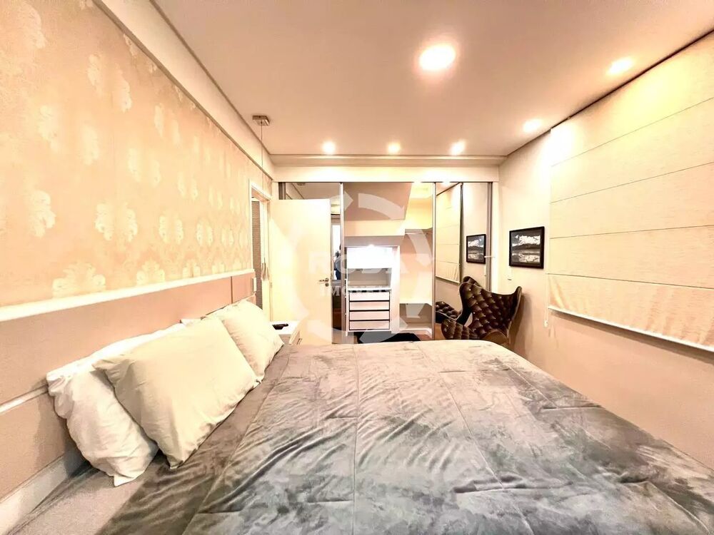 Casa, 3 quartos, 230 m² - Foto 3