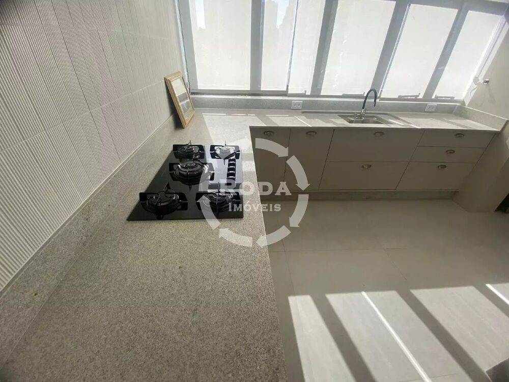 Apartamento à venda com 3 quartos, 155m² - Foto 17