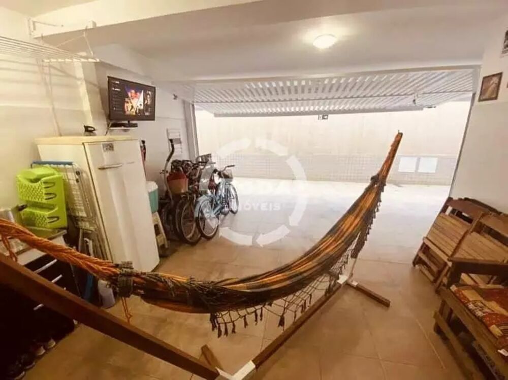 Casa à venda com 2 quartos, 100m² - Foto 4