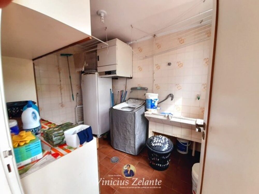 Casa à venda com 3 quartos, 300m² - Foto 33