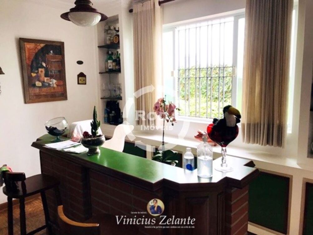 Casa à venda com 3 quartos, 300m² - Foto 35