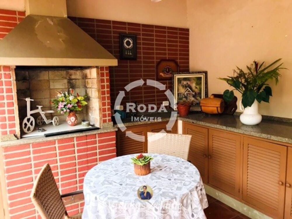 Casa à venda com 3 quartos, 300m² - Foto 6