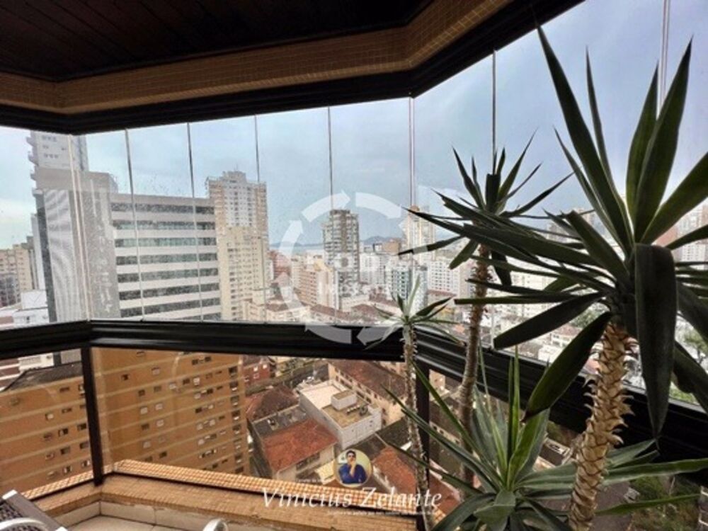 Apartamento à venda com 3 quartos, 144m² - Foto 1