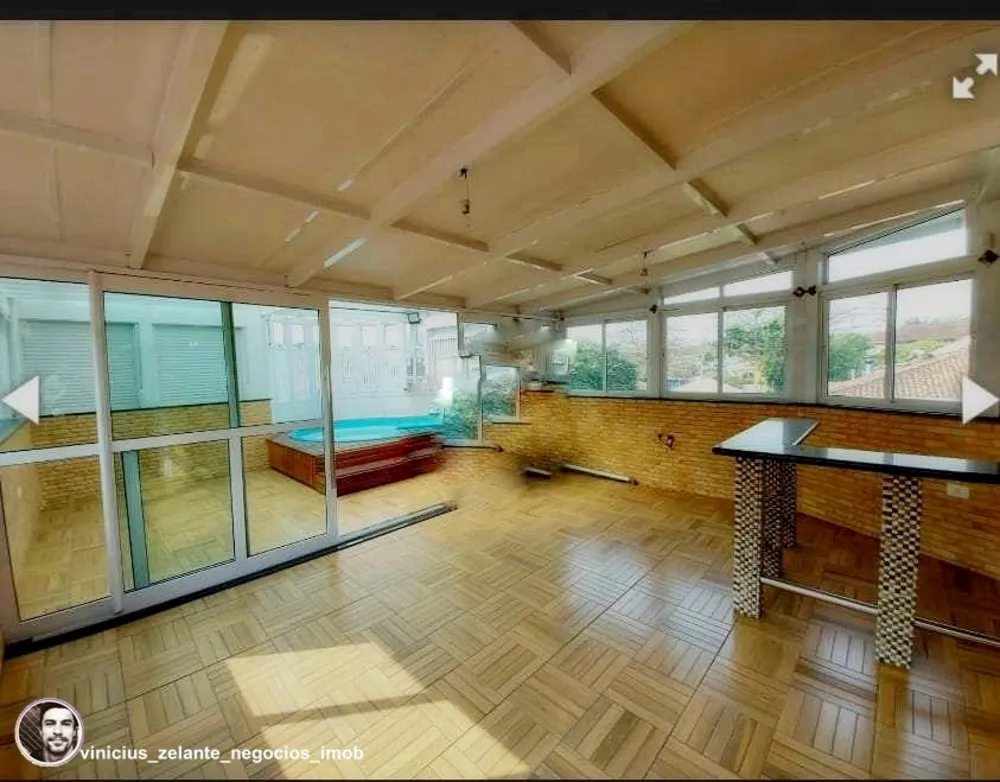 Casa, 3 quartos, 260 m² - Foto 1