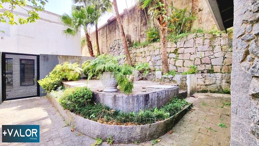 Casa à venda com 4 quartos, 688m² - Foto 16