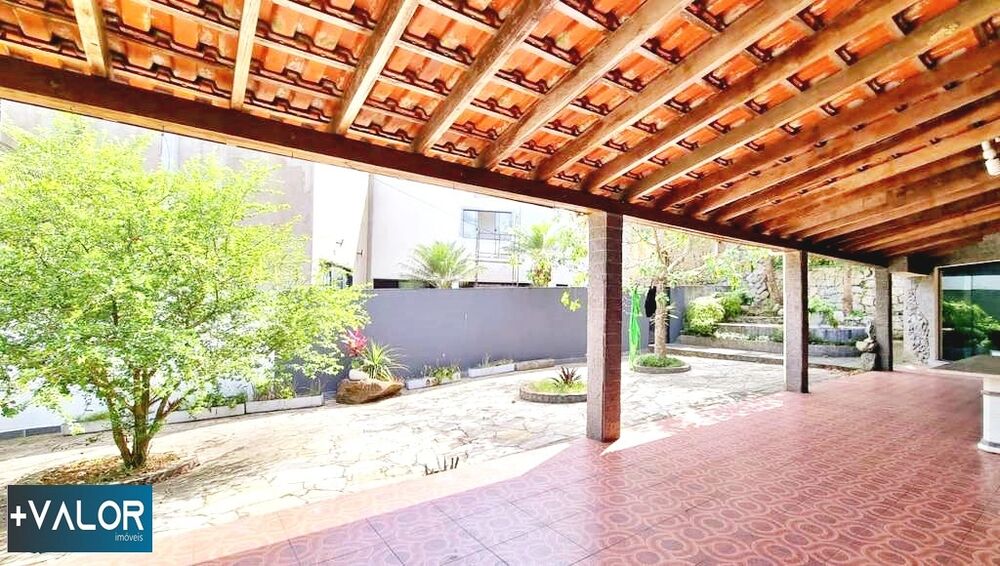 Casa à venda com 4 quartos, 688m² - Foto 19
