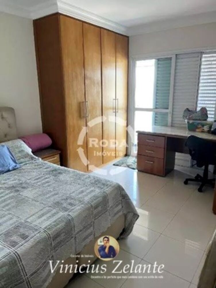 Apartamento para alugar com 3 quartos, 200m² - Foto 14
