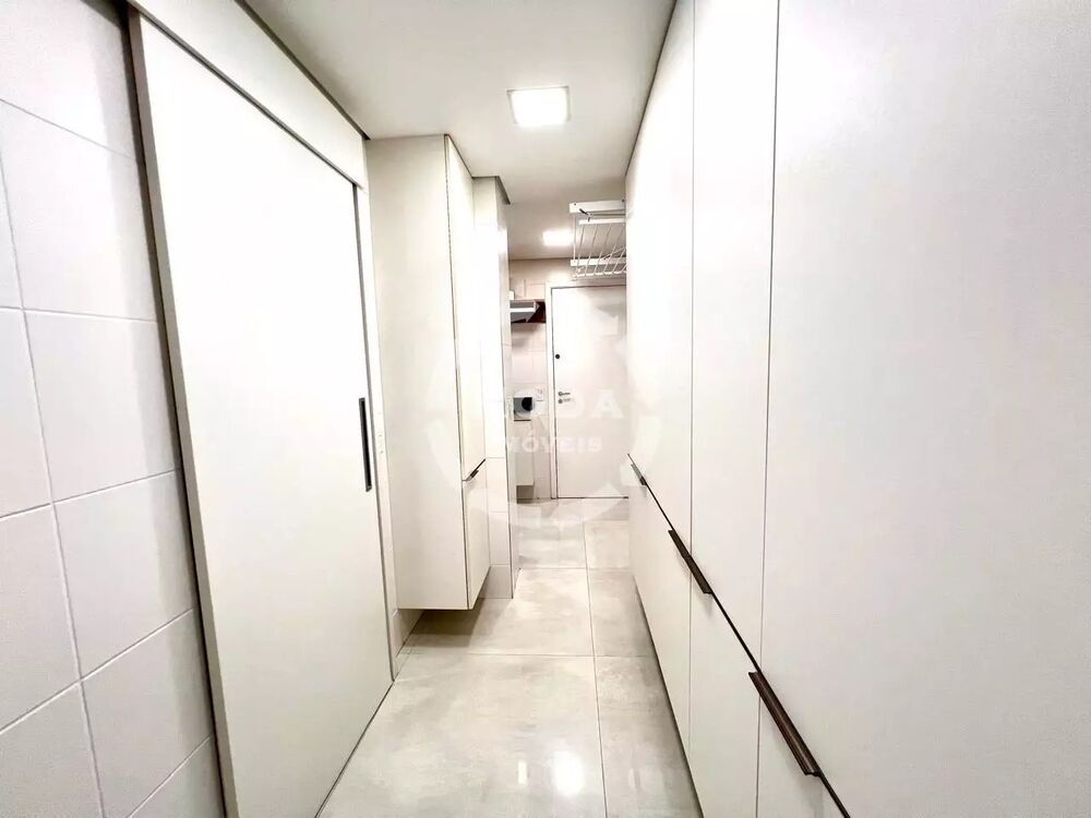 Apartamento à venda com 3 quartos, 136m² - Foto 27