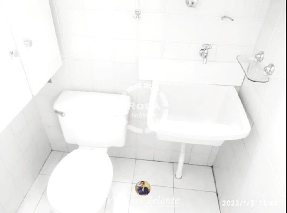 Apartamento à venda com 2 quartos, 67m² - Foto 7